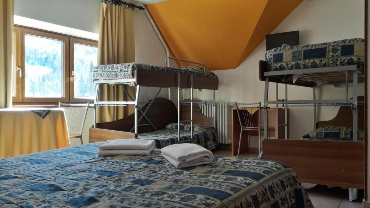 Hotel Miramonti Claviere Exterior foto